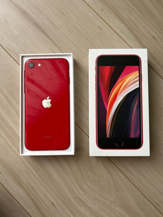 iPhoneSE 第二世代（スマホ）の商品画像 - 査定依頼日：2025年4月19日 - 最高査定価格：12,000円