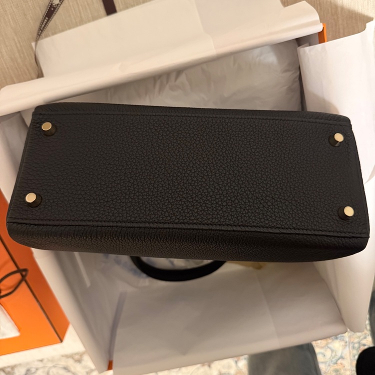 エルメス ケリー （ブランドバッグ）の商品画像 - 査定依頼日：2025年12月4日 - 最高査定価格：3,000,000円