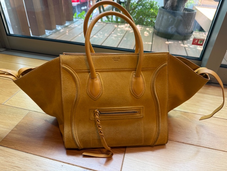 セリーヌラゲージ（ブランドバッグ）の商品画像 - 査定依頼日：2025年6月19日 - 最高査定価格：60,000円