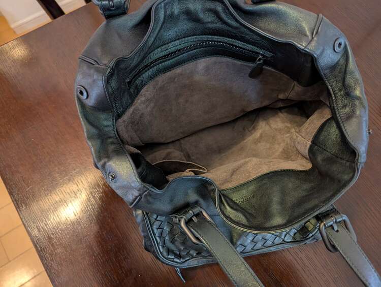 ボッテガ・ヴェネタ  （ブランドバッグ）の商品画像 - 査定依頼日：2025年4月3日 - 最高査定価格：50,000円