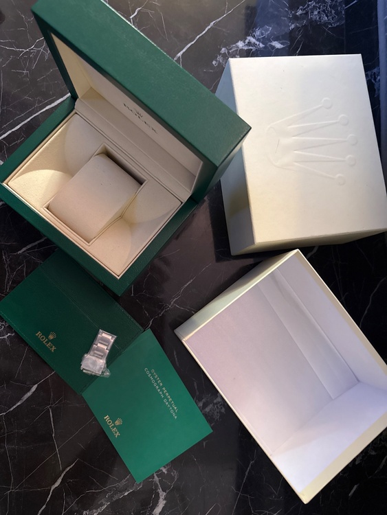 ロレックス デイトナ 116500L（高級時計）の商品画像 - 査定依頼日：2026年3月22日 - 最高査定価格：5,100,000円