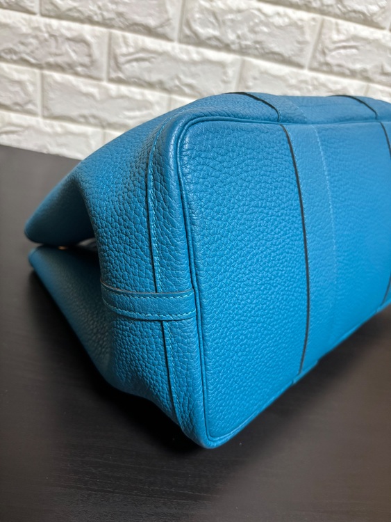 エルメス ガーデンパーティPM ネゴンダ ブルーイズミール C刻印（ブランドバッグ）の商品画像 - 査定依頼日：2025年9月18日 - 最高査定価格：310,000円