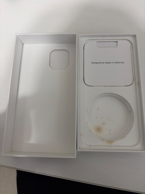 iPhone 12 256GB SIMフリー（スマホ）の商品画像 - 査定依頼日：2026年3月5日 - 最高査定価格：29,000円