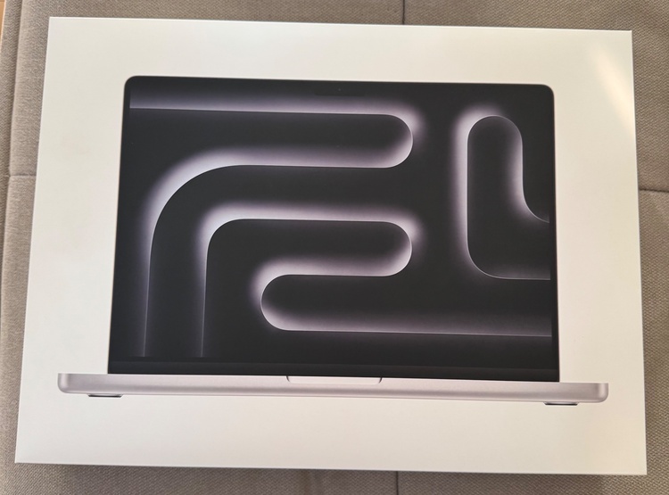 MDE543/A（PC・タブレット）の商品画像 - 査定依頼日：2026年6月15日 - 最高査定価格：168,100円