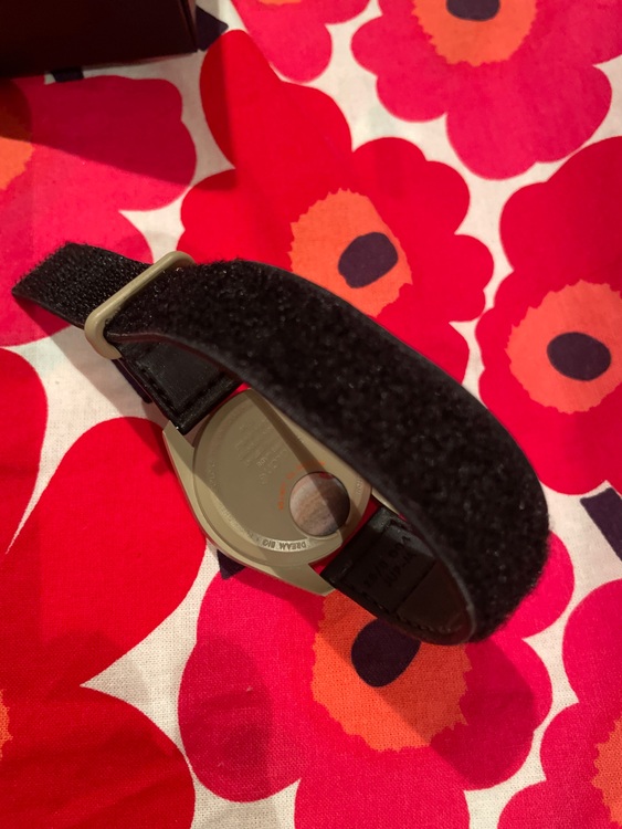 OMEGA×SWATCH  mission TO jupiter（ブランド財布・小物）の商品画像 - 査定依頼日：2025年10月25日 - 最高査定価格：20,000円