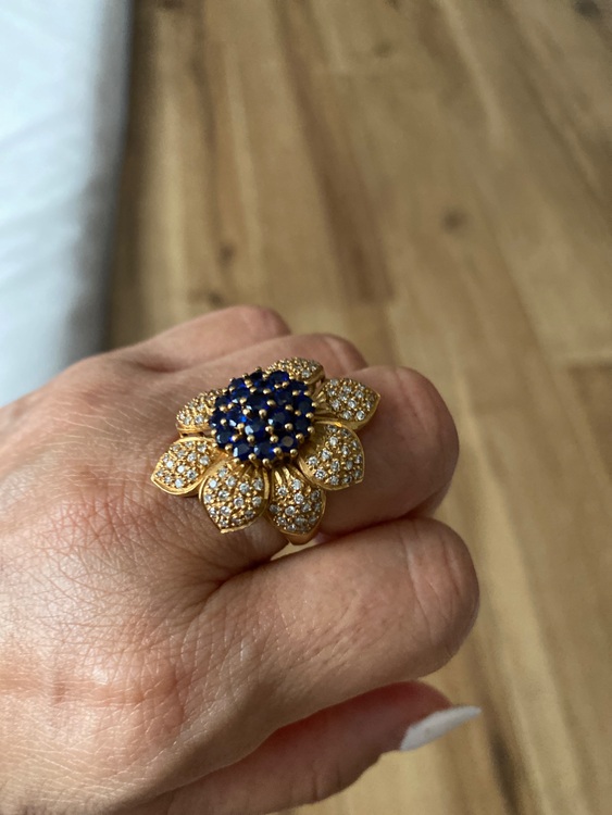 １８金パビェダイアモンド有り指輪（金・貴金属）の商品画像 - 査定依頼日：2025年8月17日 - 最高査定価格：350,000円