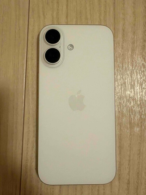 iPhone iPhone 16 128GB SIMフリー（スマホ）の商品画像 - 査定依頼日：2026年9月4日 - 最高査定価格：47,500円