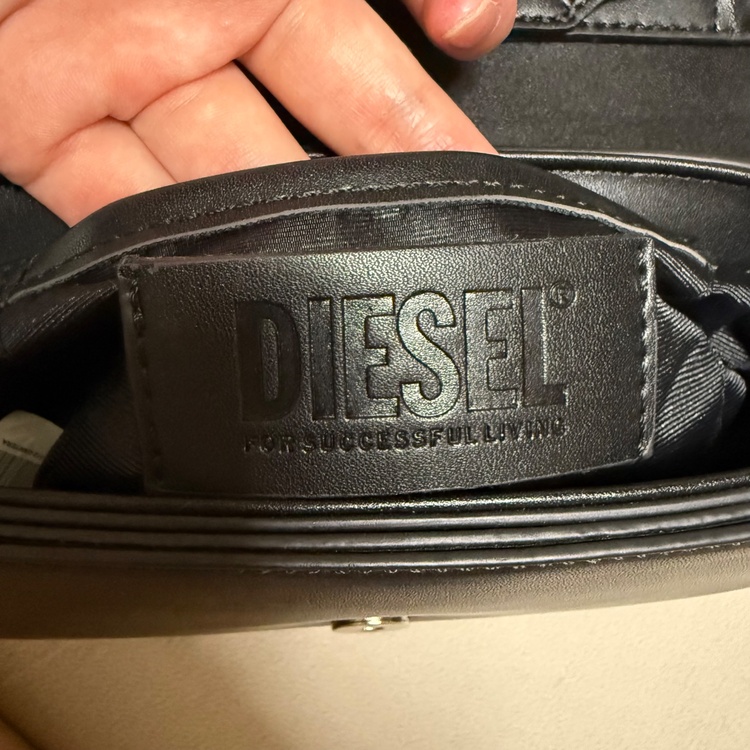 その他 その他 （ブランドバッグ）の商品画像 - 査定依頼日：2026年4月10日 - 最高査定価格：10,000円