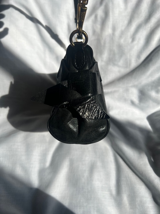 ハンドバッグ（ブランドバッグ）の商品画像 - 査定依頼日：2026年3月2日 - 最高査定価格：30,000円