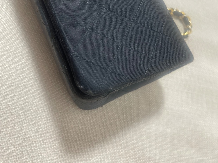 CHANEL ジャージマトラッセチェーンショルダー（ブランドバッグ）の商品画像 - 査定依頼日：2026年9月23日 - 最高査定価格：220,000円