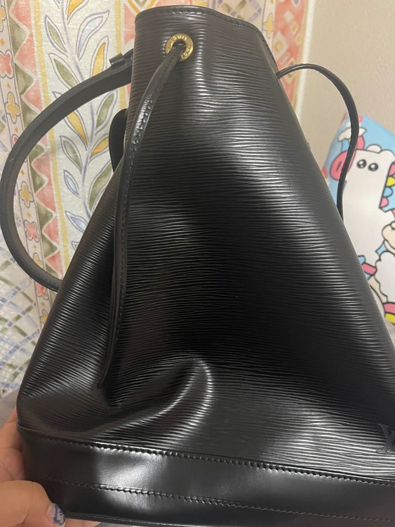 ノエ（ブランドバッグ）の商品画像 - 査定依頼日：2022年10月13日 - 最高査定価格：35,000円