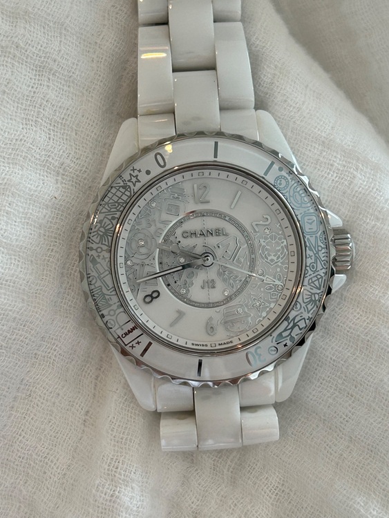 シャネル J12 （高級時計）の商品画像 - 査定依頼日：2025年9月11日 - 最高査定価格：580,000円