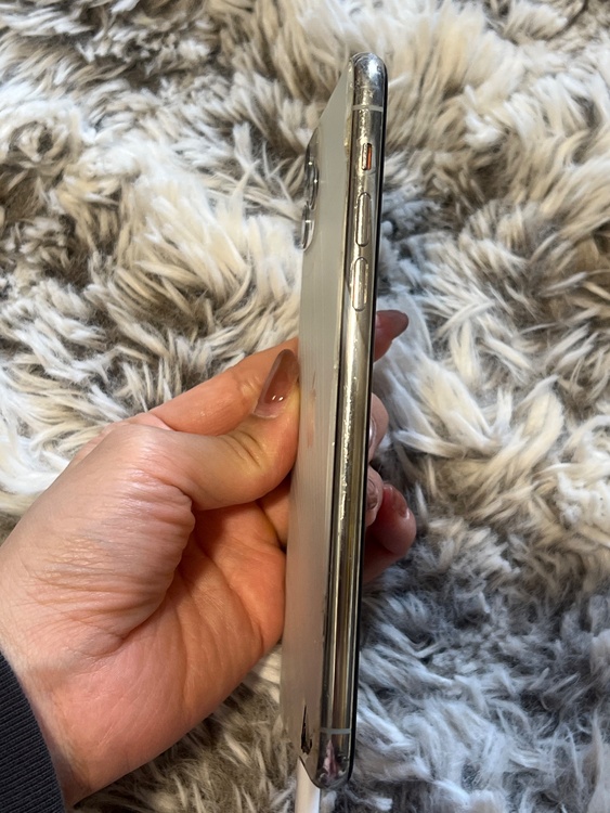 iPhone11 Pro Max 512GB SIMフリー（スマホ）の商品画像 - 査定依頼日：2026年5月10日 - 最高査定価格：28,000円