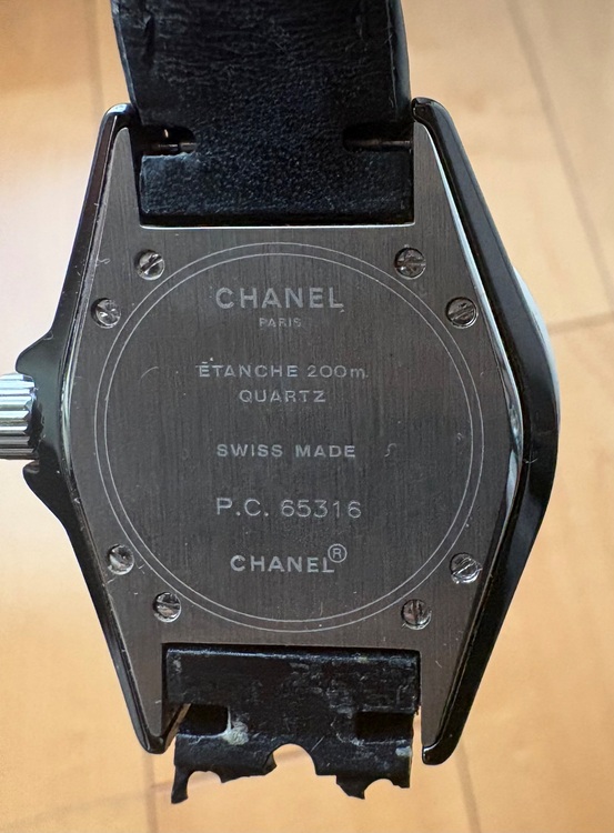 シャネル J12 （高級時計）の商品画像 - 査定依頼日：2025年12月2日 - 最高査定価格：180,000円