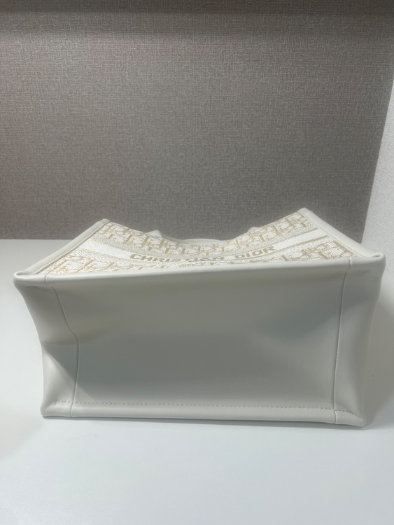 ディオール  （ブランドバッグ）の商品画像 - 査定依頼日：2025年12月20日 - 最高査定価格：150,000円