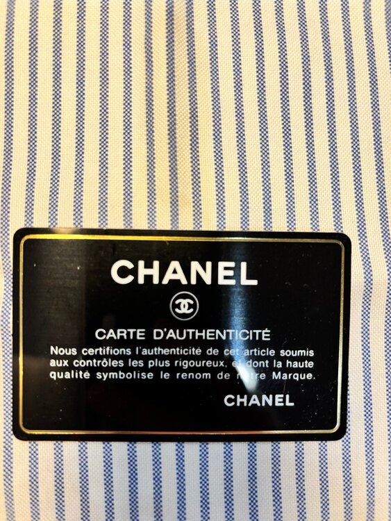 キャビアスキンのフラップバッグ（ブランドバッグ）の商品画像 - 査定依頼日：2025年1月24日 - 最高査定価格：350,000円