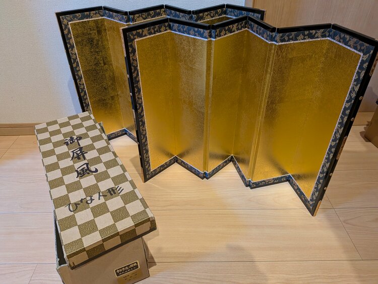 雛人形（美術品・骨董品）の商品画像 - 査定依頼日：2026年1月30日 - 最高査定価格：100,000円