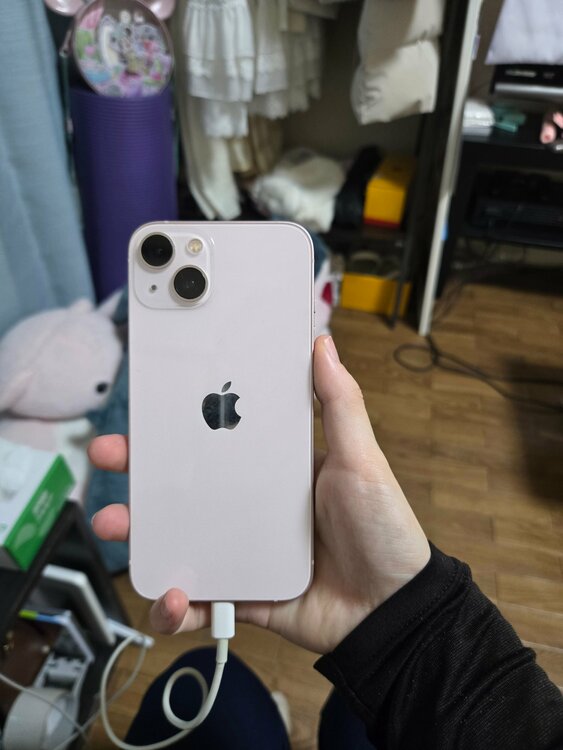 iPhone 13 128GB SIMフリー（スマホ）の商品画像 - 査定依頼日：2026年4月8日 - 最高査定価格：36,000円