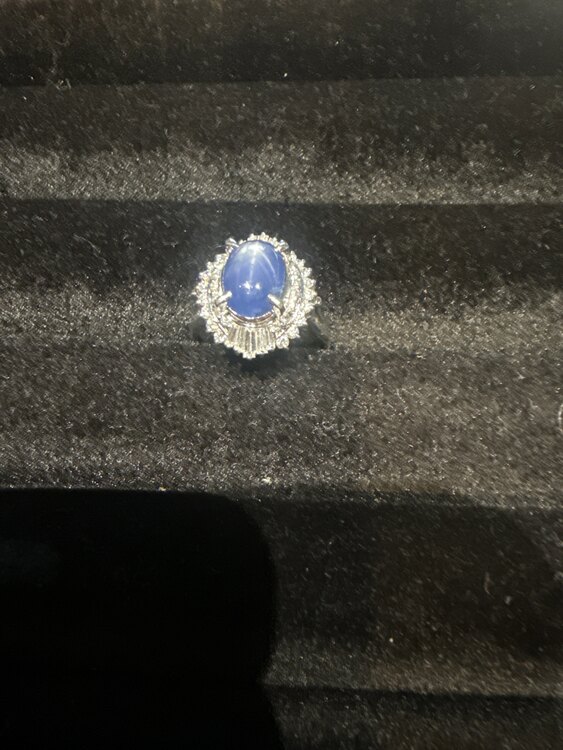 指輪（宝石）の商品画像 - 査定依頼日：2025年5月20日 - 最高査定価格：300,000円