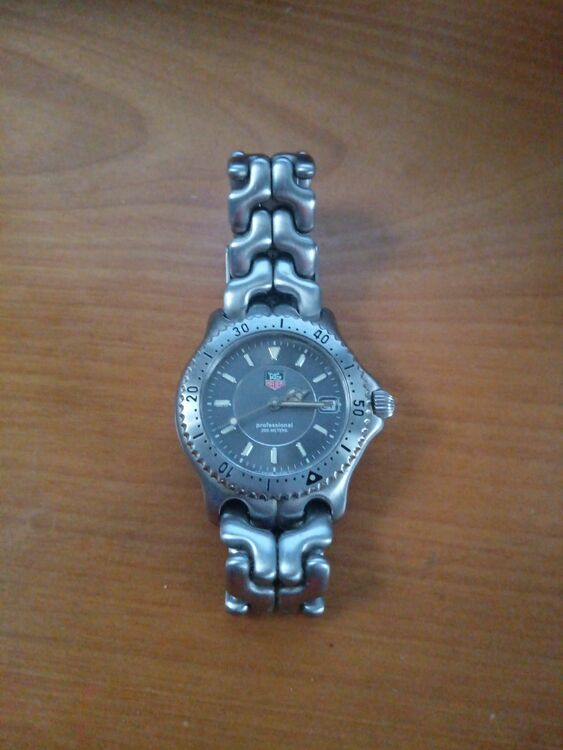 タグホイヤー その他 WG1213-KO（高級時計）の商品画像 - 査定依頼日：2025年6月12日 - 最高査定価格：40,000円