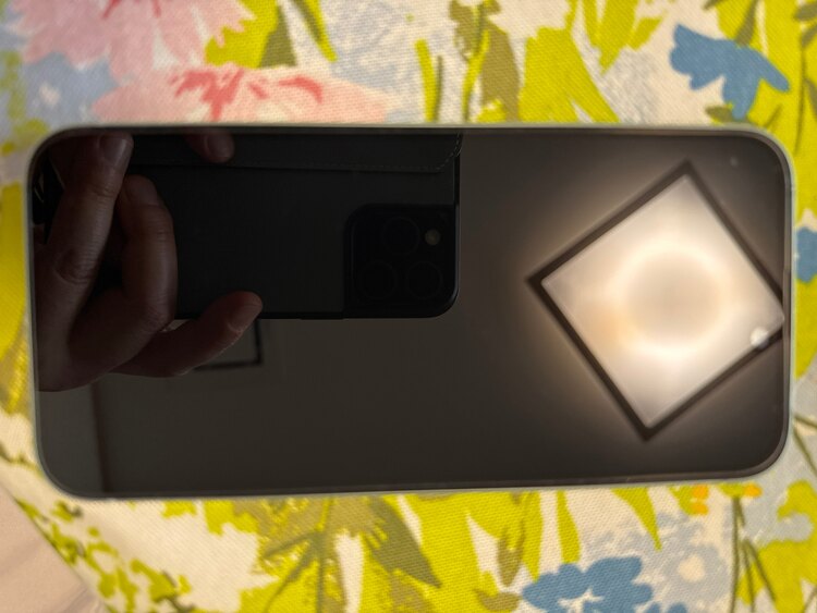 iPhone 15 Plus 128GB Softbank（スマホ）の商品画像 - 査定依頼日：2025年1月7日 - 最高査定価格：85,000円