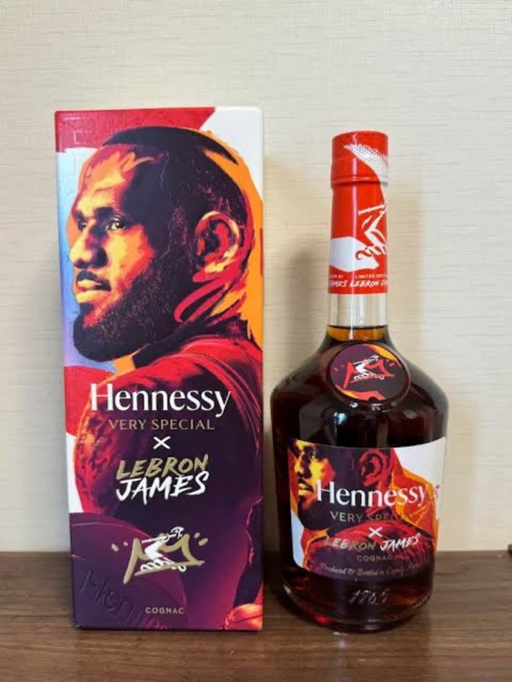 ブランデー ヘネシー （お酒）の商品画像 - 査定依頼日：2025年6月26日 - 最高査定価格：2,500円