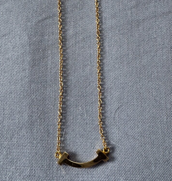 ティファニー　Tスマイル ネックレス　ミニ　K18YG（金・貴金属）の商品画像 - 査定依頼日：2025年5月13日 - 最高査定価格：120,000円