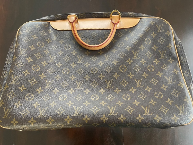 アリゼ50（ブランドバッグ）の商品画像 - 査定依頼日：2026年3月26日 - 最高査定価格：90,000円