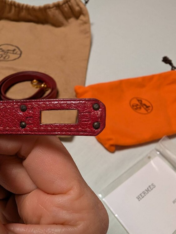 25cm（ブランドバッグ）の商品画像 - 査定依頼日：2025年4月26日 - 最高査定価格：1,300,000円