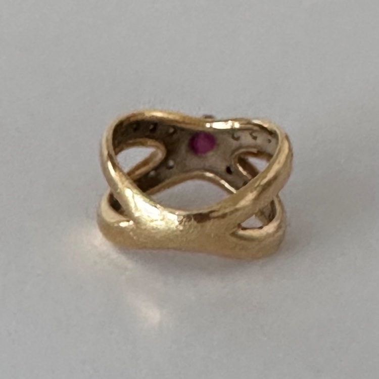 指輪（宝石）の商品画像 - 査定依頼日：2025年8月16日 - 最高査定価格：125,000円