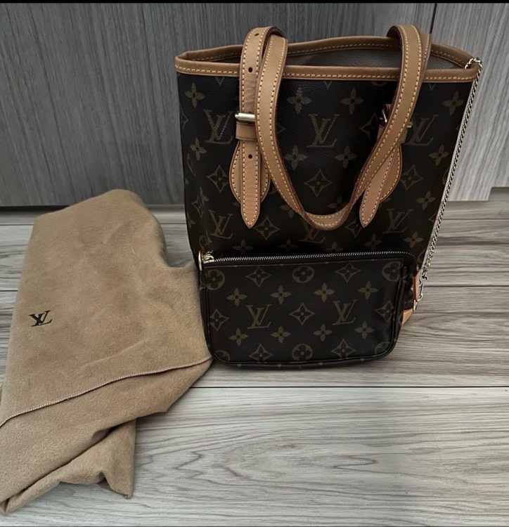 プチバケットPM（ブランドバッグ）の商品画像 - 査定依頼日：2025年10月12日 - 最高査定価格：140,000円