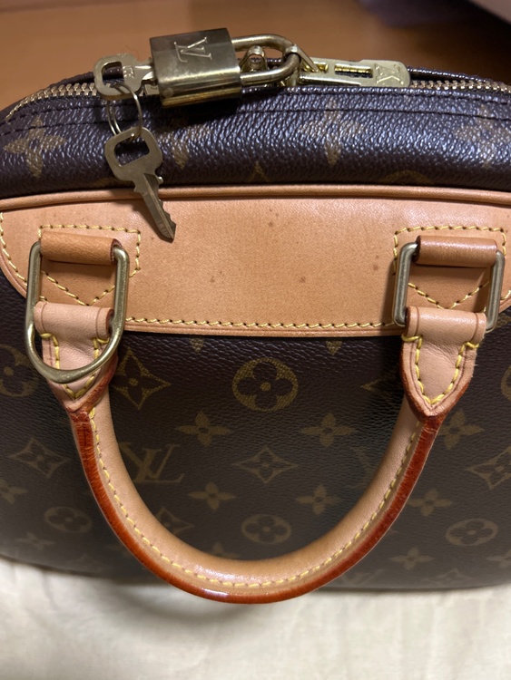 ルイヴィトン モノグラム （ブランドバッグ）の商品画像 - 査定依頼日：2026年2月15日 - 最高査定価格：85,000円