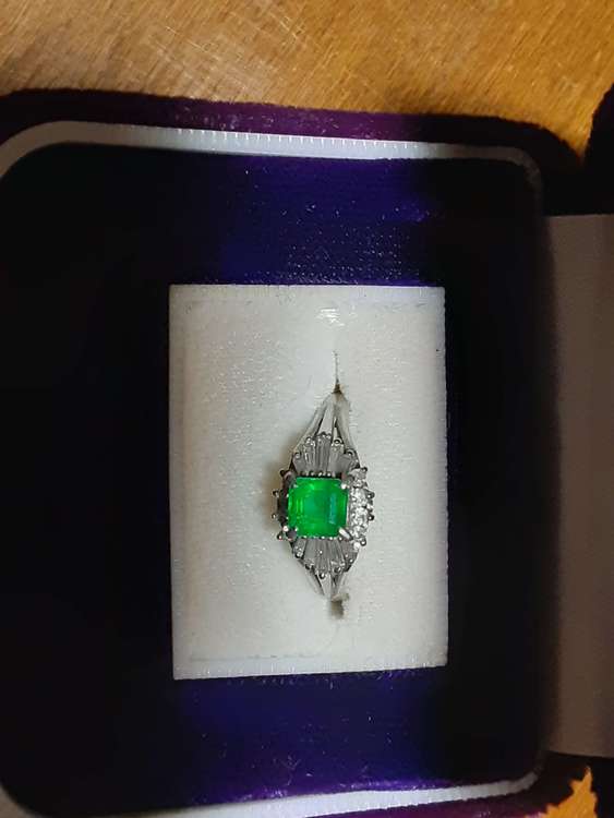 指輪（宝石）の商品画像 - 査定依頼日：2023年4月5日 - 最高査定価格：22,000円