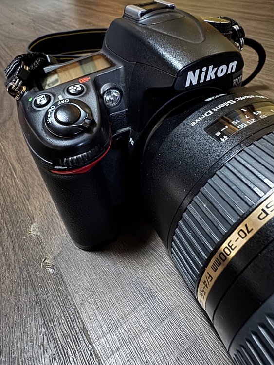 D7000（カメラ）の商品画像 - 査定依頼日：2026年7月9日 - 最高査定価格：11,100円
