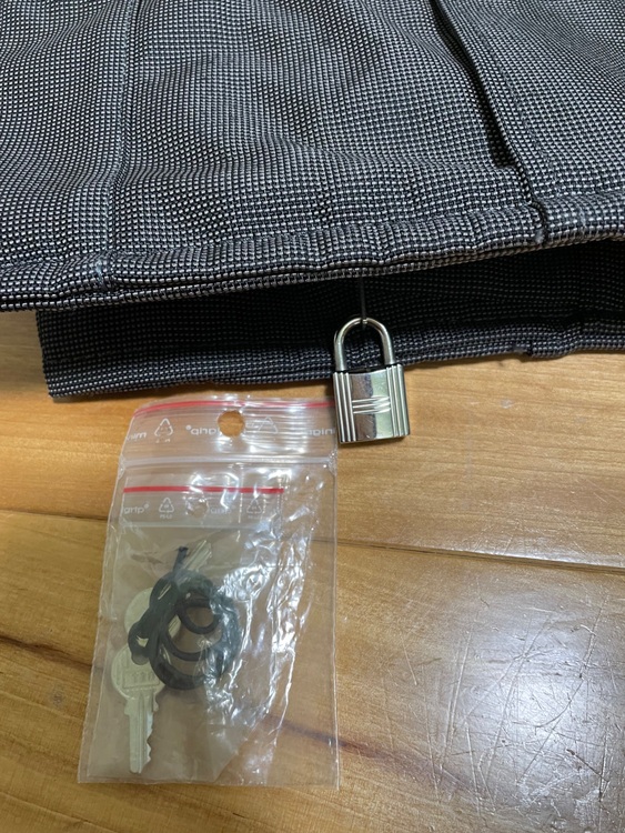 【正規品】エルメス エールライン GM トートバッグ （ブランドバッグ）の商品画像 - 査定依頼日：2025年11月30日 - 最高査定価格：20,000円