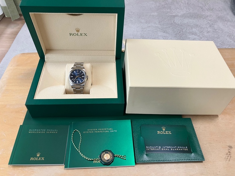 オイスターパーペチュアル36（高級時計）の商品画像 - 査定依頼日：2026年3月6日 - 最高査定価格：1,250,000円