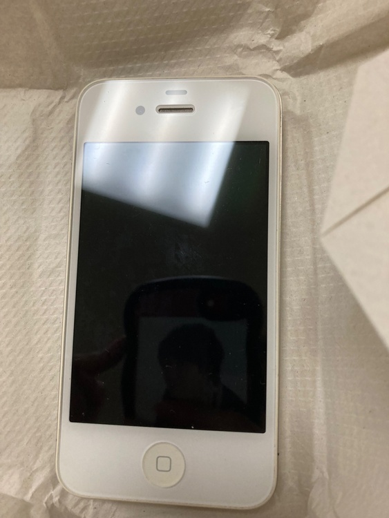 iPhone（スマホ）の商品画像 - 査定依頼日：2026年9月26日 - 最高査定価格：100,000円