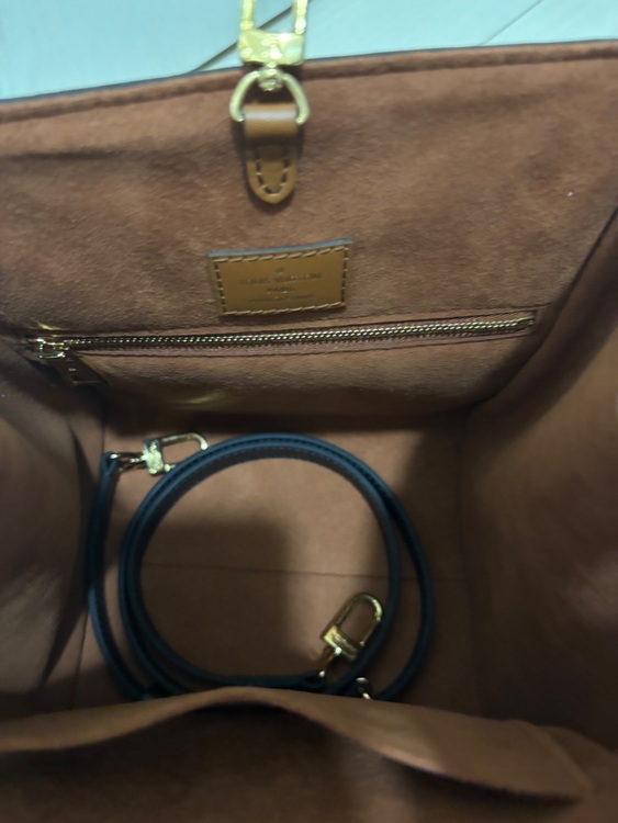 ルイヴィトン モノグラム （ブランドバッグ）の商品画像 - 査定依頼日：2025年10月9日 - 最高査定価格：200,000円