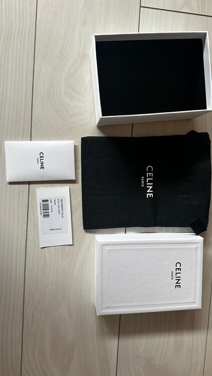 セリーヌ  （ブランドバッグ）の商品画像 - 査定依頼日：2025年4月22日 - 最高査定価格：40,000円