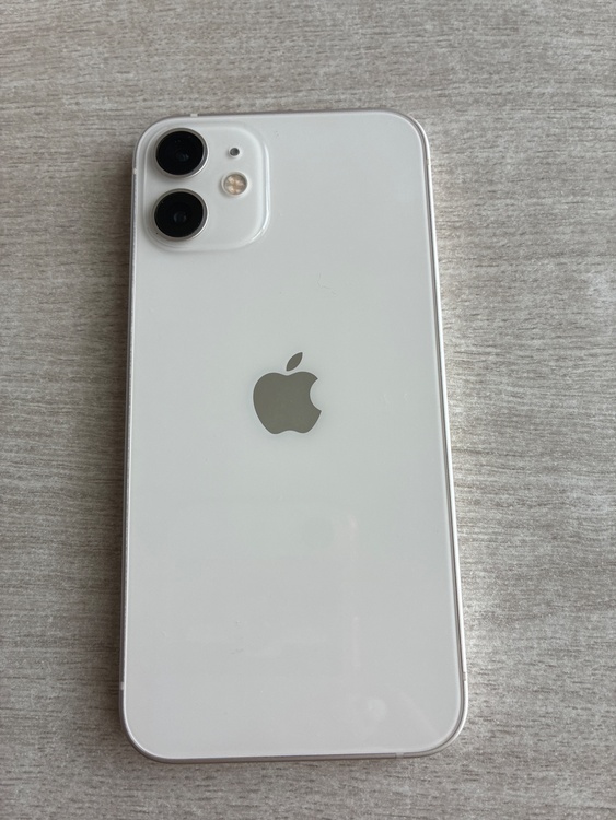 iPhone 12 mini 128GB SIMフリー（スマホ）の商品画像 - 査定依頼日：2026年2月8日 - 最高査定価格：22,000円