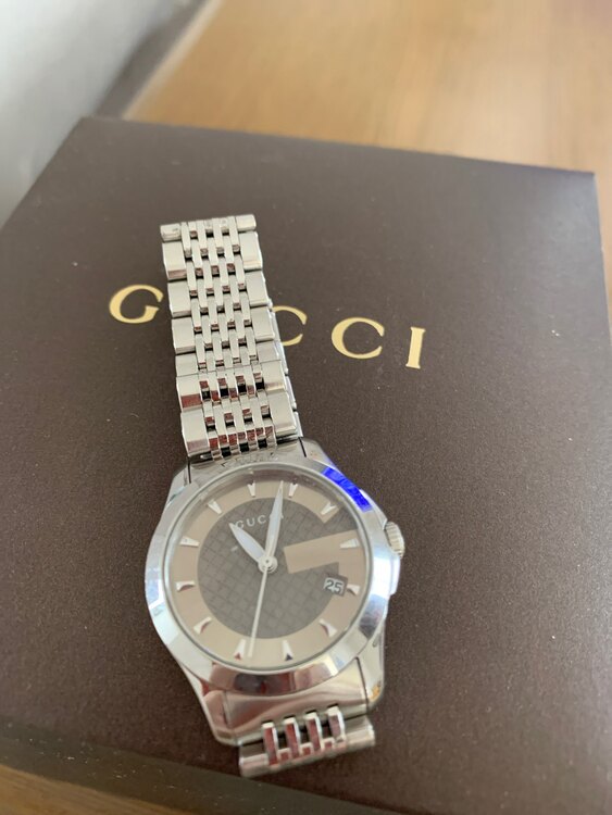 グッチ　タイムレス（高級時計）の商品画像 - 査定依頼日：2025年5月26日 - 最高査定価格：23,000円