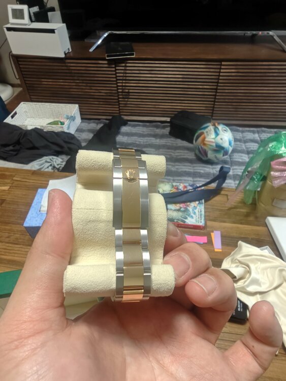 ロレックス デイトナ 116503（高級時計）の商品画像 - 査定依頼日：2026年1月28日 - 最高査定価格：3,350,000円