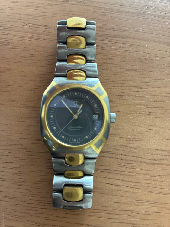 ◆オメガ◆シーマスター◆ポラリス◆パラジウム◆チタン◆メンズ◆クオーツ◆R-S（高級時計）の商品画像 - 査定依頼日：2026年3月28日 - 最高査定価格：385,000円