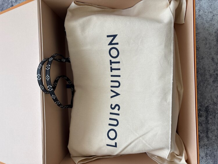 ルイヴィトン ネヴァーフル （ブランドバッグ）の商品画像 - 査定依頼日：2025年3月23日 - 最高査定価格：250,000円