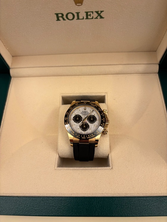 116518LNメテオライト（高級時計）の商品画像 - 査定依頼日：2025年11月26日 - 最高査定価格：12,500,000円