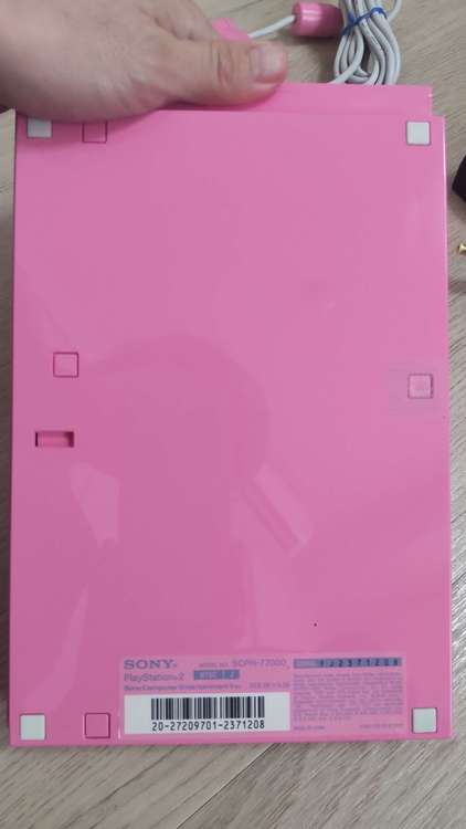 PS2本体　ピンク（ゲーム機本体・ゲームソフト）の商品画像 - 査定依頼日：2022年8月16日 - 最高査定価格：4,500円