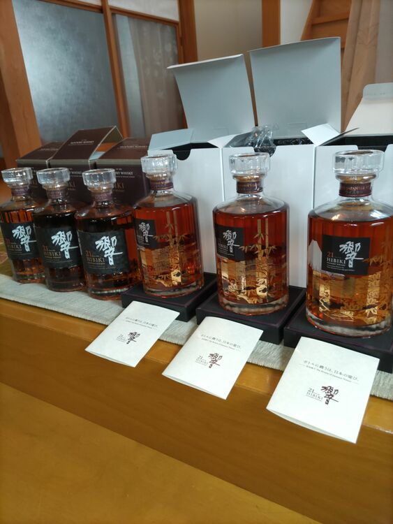 響21年3本と花鳥風月3本。（お酒）の商品画像 - 査定依頼日：2025年6月27日 - 最高査定価格：468,000円