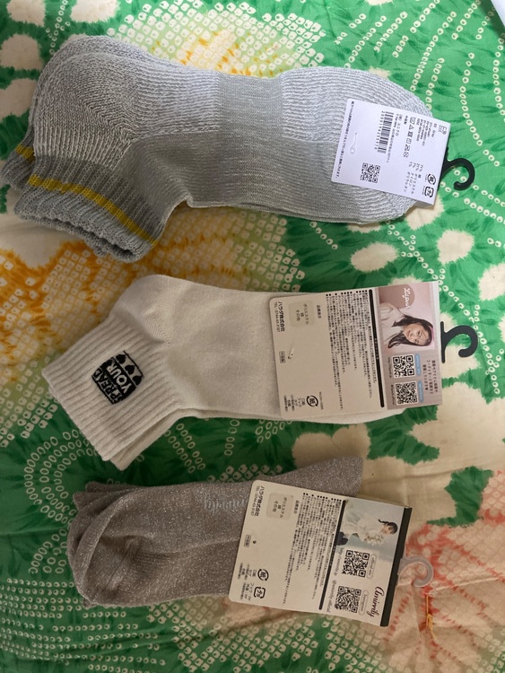 靴下（古着・ファッション）の商品画像 - 査定依頼日：2025年12月22日 - 最高査定価格：100,000円