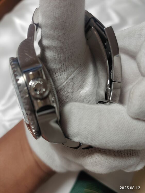 ロレックス シードゥエラー 126660（高級時計）の商品画像 - 査定依頼日：2025年8月12日 - 最高査定価格：1,830,000円