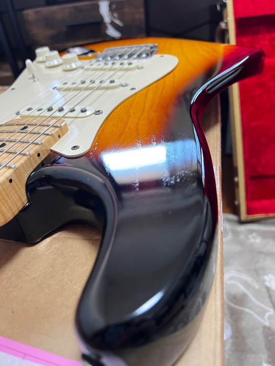 Fender /U.S.A. Custom Shop 『C.I.1954 STRAT 2TS MN』（ピアノ・楽器・PA機材）の商品画像 - 査定依頼日：2026年8月9日 - 最高査定価格：270,000円